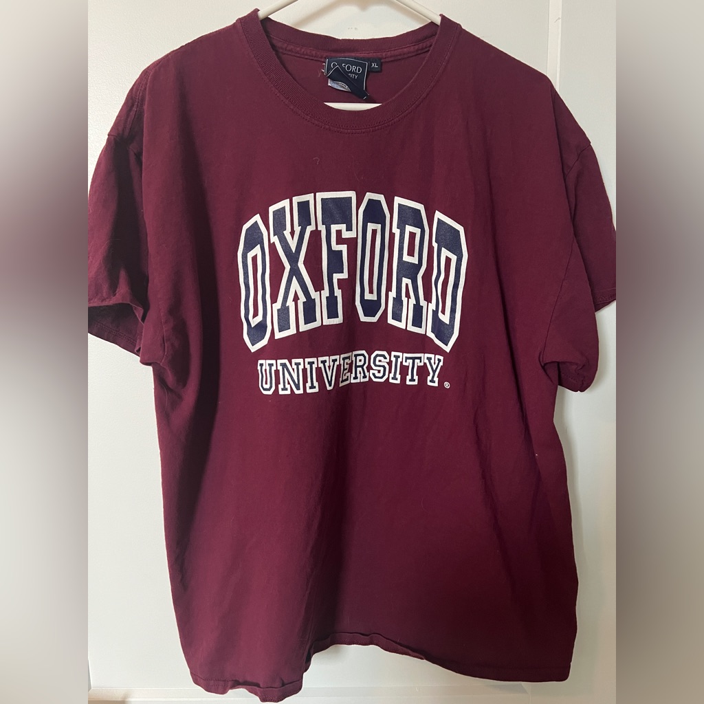 Oxford University Maroon TShirt Oxford University Maroon TShirt